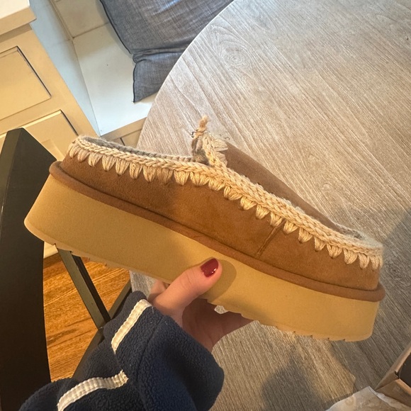 Mou Women's Brown Platform Mules - Picture 4 of 7